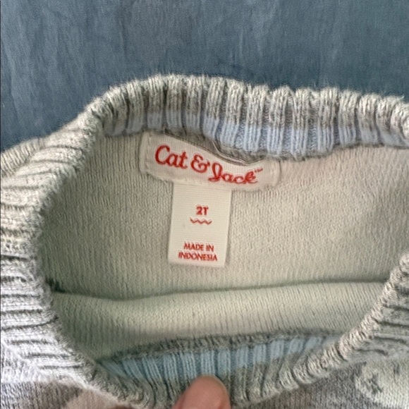 Cat & Jack Gray and Cream Knit Sweater - Picture 2 of 5